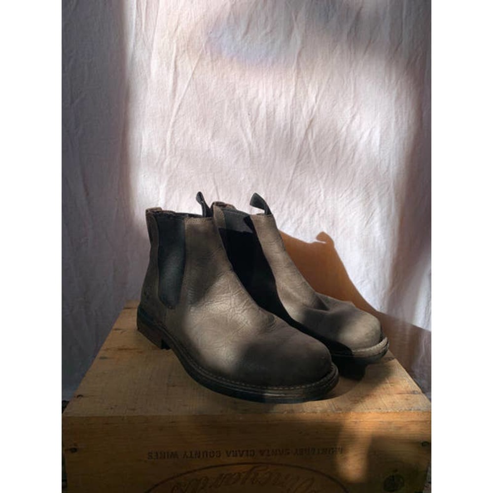 brown timberland chelsea boots